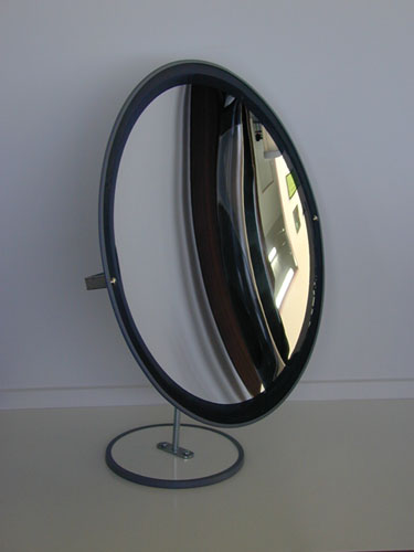 Mirror Concave 600mm On Stand